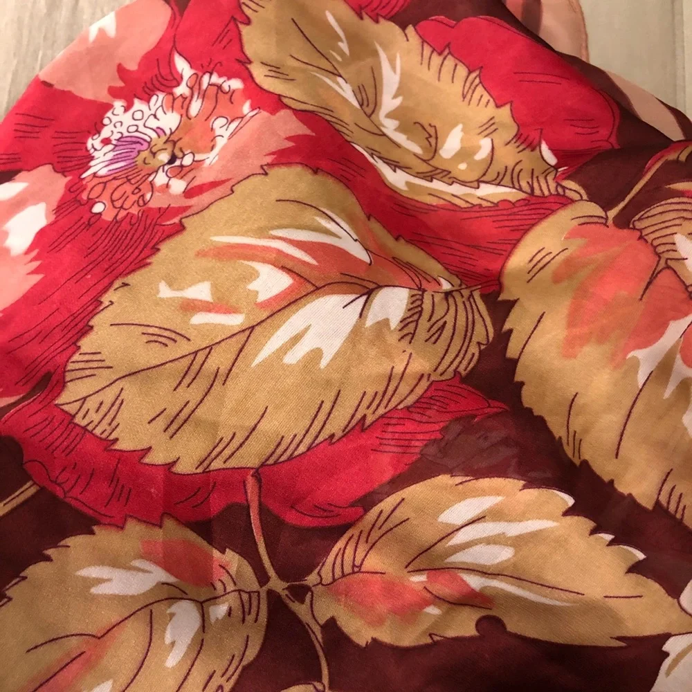 Max Studio Wine Vintage Flowers Scarf